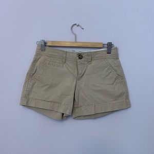 Old Navy size 0 khaki 5 inch inseam shorts